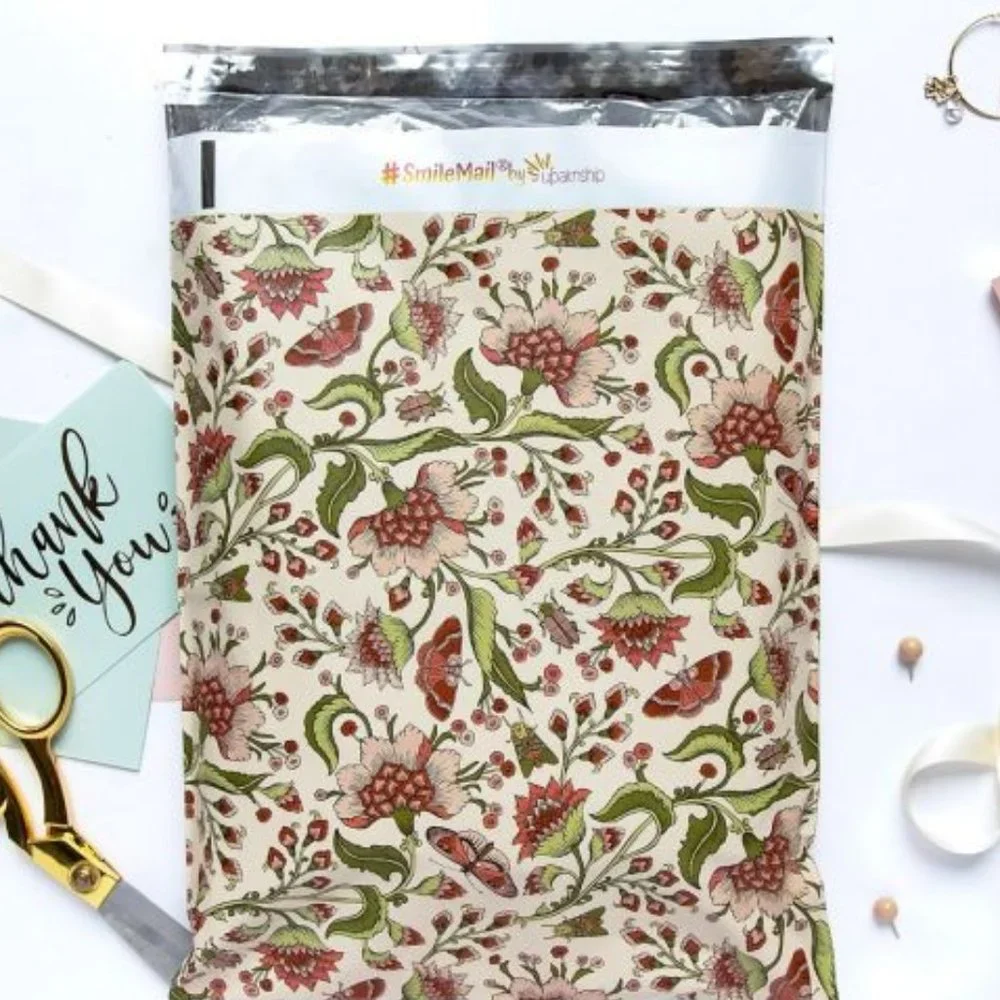 25 10x13 Vintage Floral design poly mailer